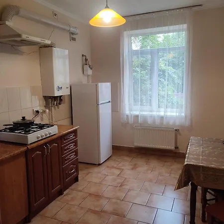 アパート Doba - центр 2 кім 2 міс завжди тепла !