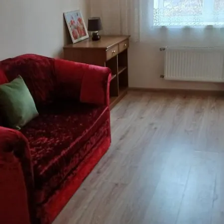 Doba - центр 2 кім 3-4 місця ! Apartman *